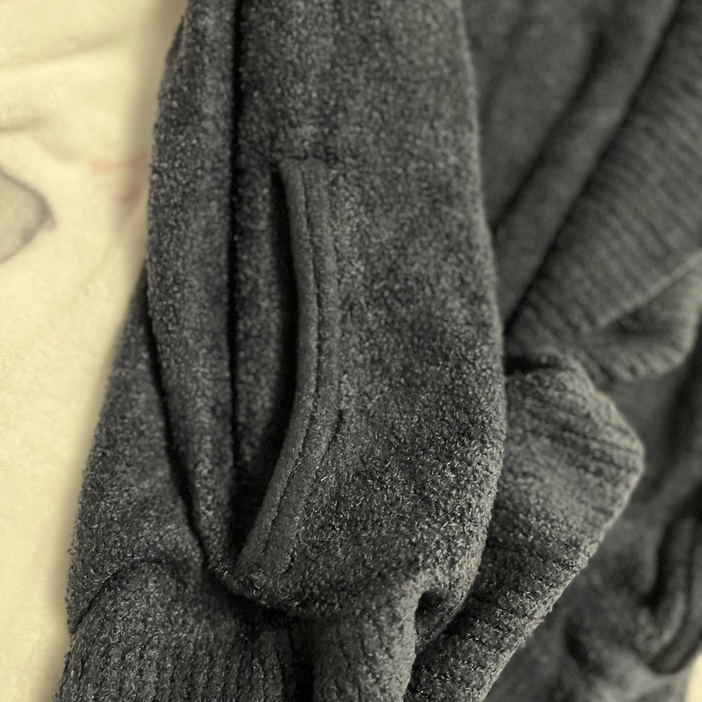 Barefoot Dreams CozyChic Lite® Circle Cardi - Picture 7 of 7